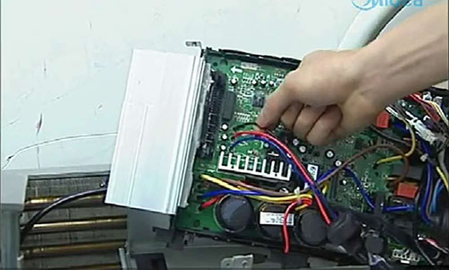 桂林美的空调电话是多少